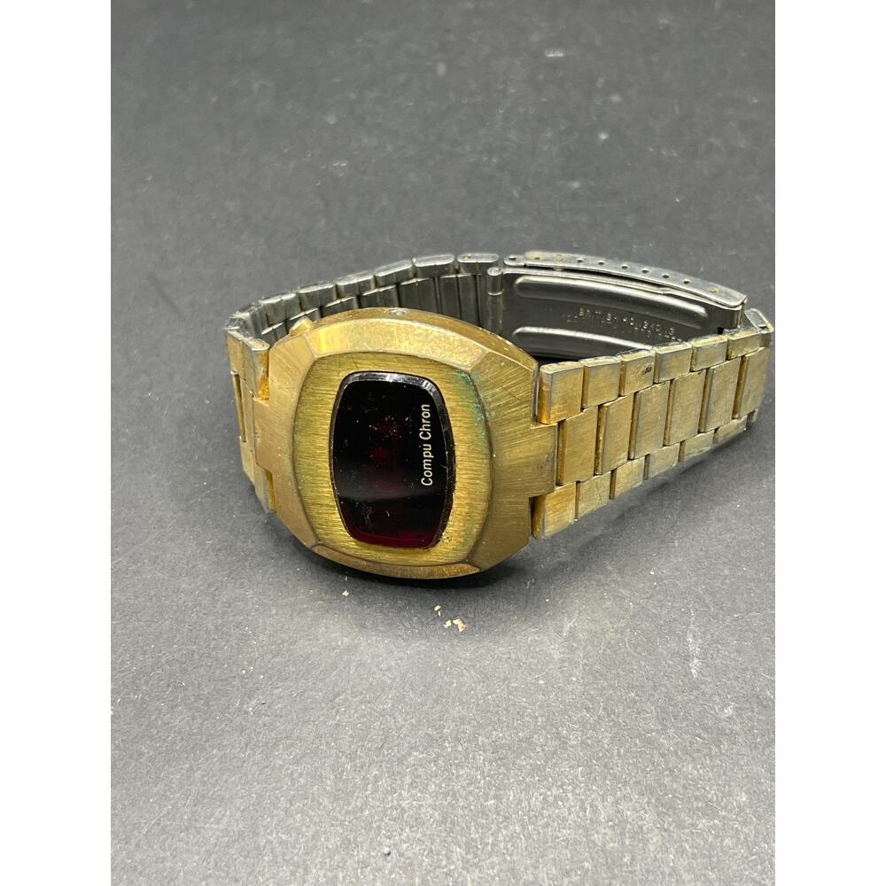 Vintage Compu Chron Red Led Digital Watch Gold Tone 37.5mm 50019684